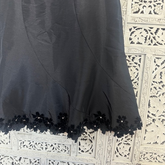 Expo New York Black Fairy Grunge Whimsy Goth Velvet Floral Skirt Sz 12 - Picture 3 of 7